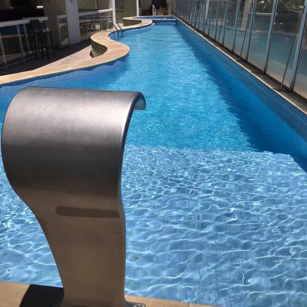 Cabo Frio com piscina e excelente localização