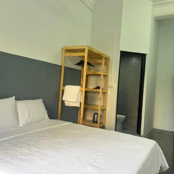 Hanoi AVANA HOMESTAY LONG BIEN, ξενοδοχείο στο Ανόι
