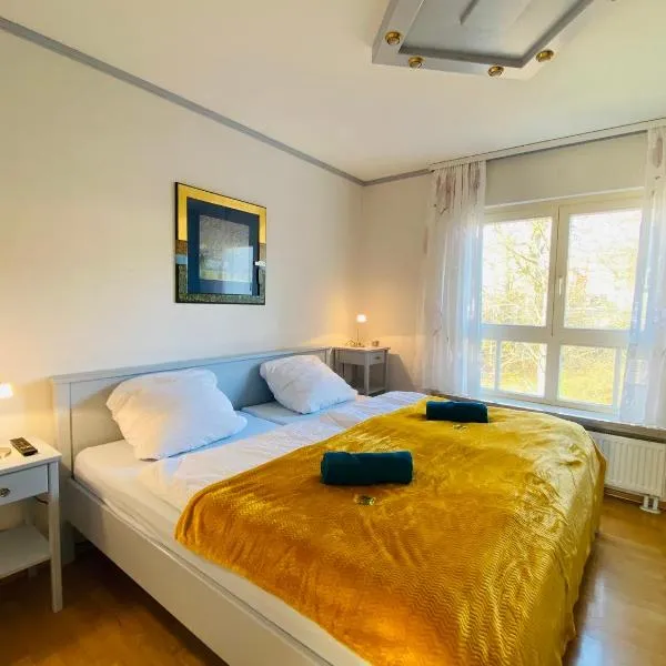 Idyllisches Ansbacher Apartment 1 Stock mit Aufzug, hotel in Ansbach