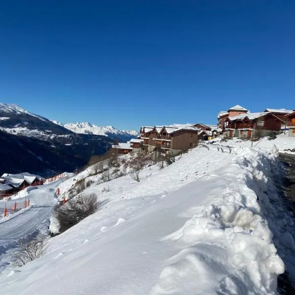 Appartement 6 personnes Au pied des pistes Le Grand Panorama 2 avec piscine couverte, hôtel à Valmeinier