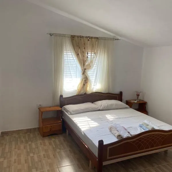 Izvor Panorama, hotel v destinaci Vlorë