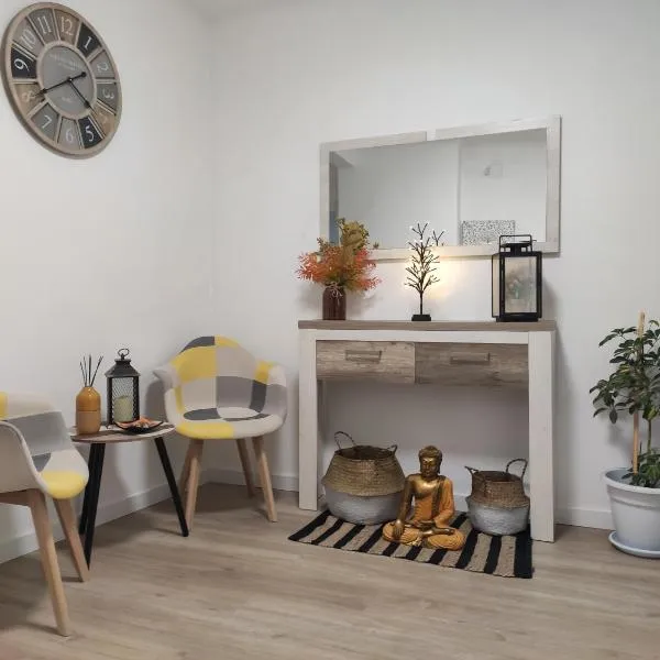 APARTAMENTO ESTEL, hotel in La Seu d'Urgell
