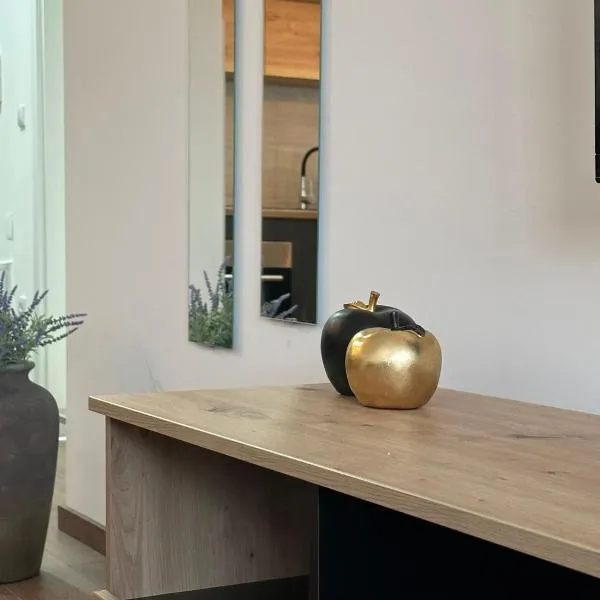 Lilyy lux, hotel v destinaci Leskovac