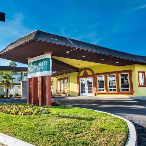 Quality Inn & Suites, viešbutis Sakramente