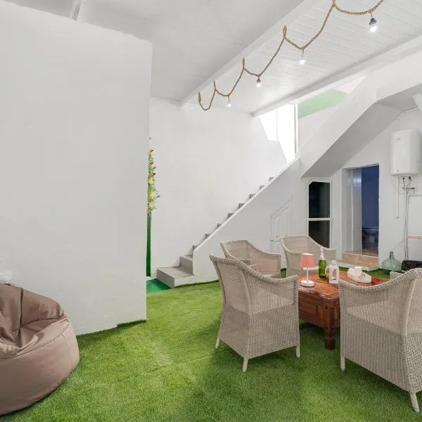 La Casa de Tina – hotel w mieście Playa de San Juan