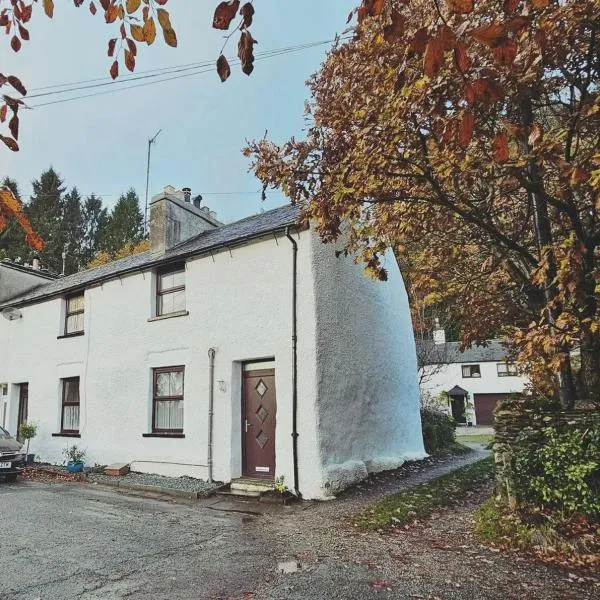 Bobtail Cottage by Woodland Park, hotel in Staveley