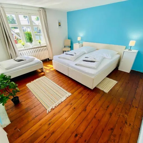 OSTSEE-LANDHAUS MÄHL in Prerow mit Sauna und Kamin auch für Gruppen, hotel v destinaci Prerow