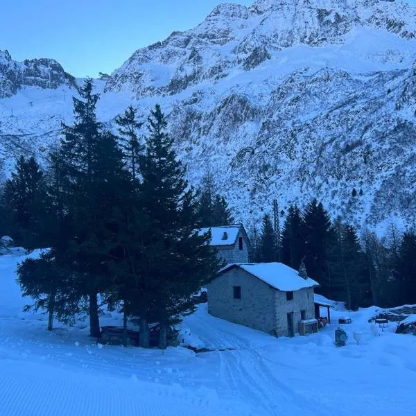 Chalet Baita Aria, hotel in Ponte di Legno