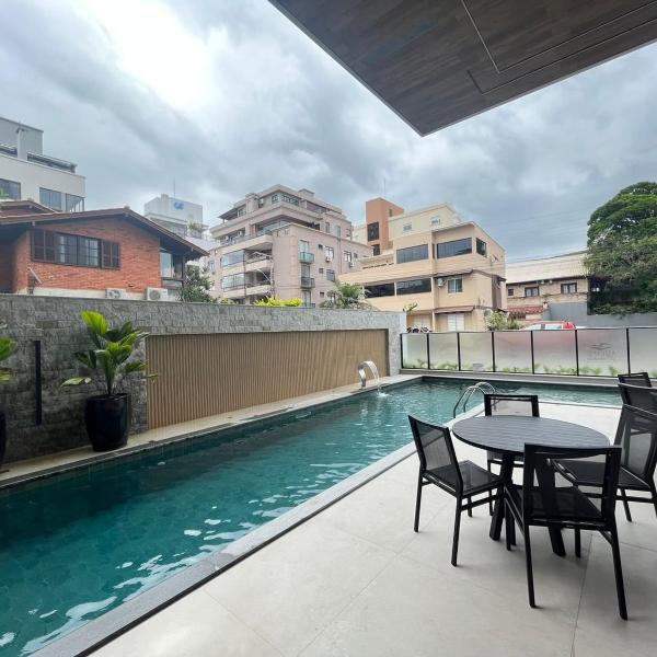 010A - Lindo apartamento 2 dormitórios na praia de Bombas