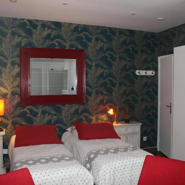 PARIS de FLORE Stane, hotel in Malakoff