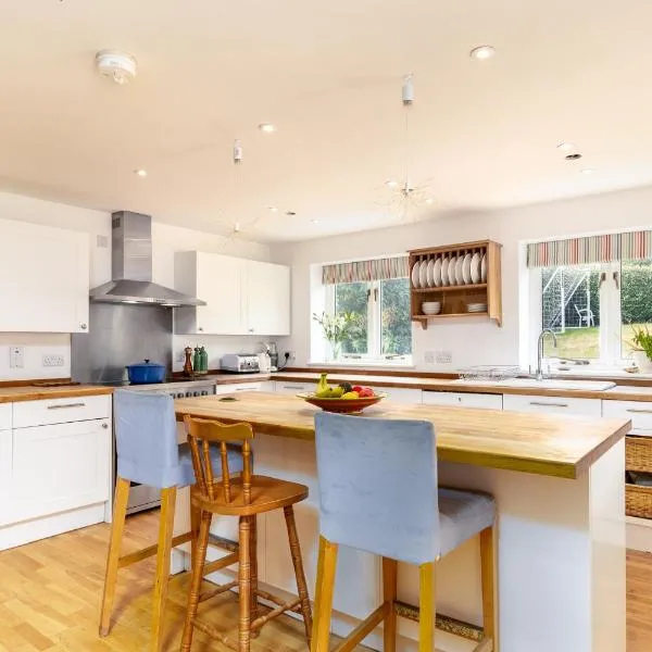 Poachers Lodge At Tapnell Farm, hotel em Yarmouth