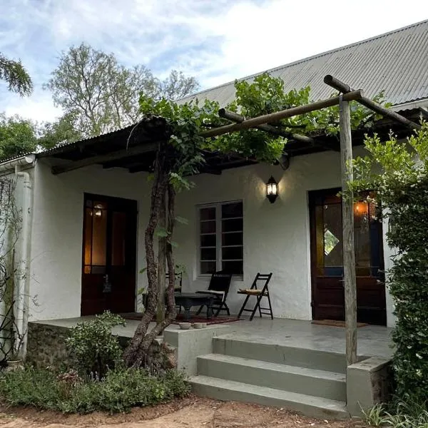 Twin Trees Cottage, hotell i Riebeek-Kasteel