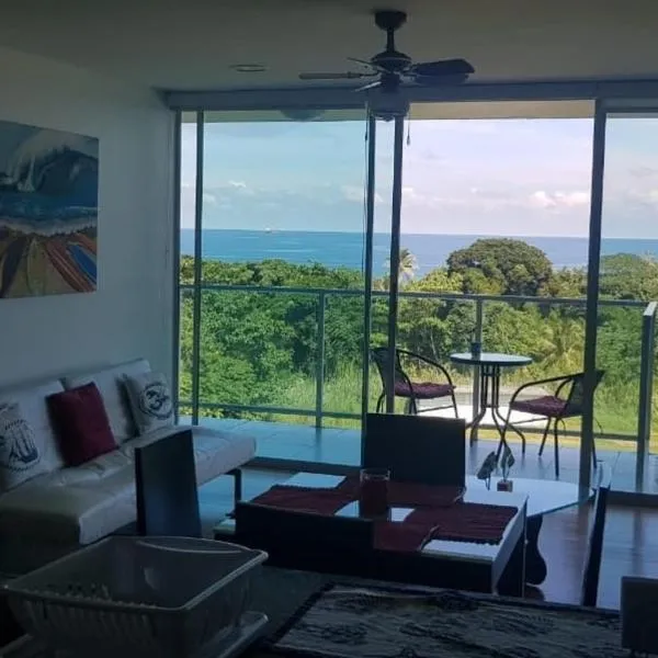 Paraiso Caribeño 706, hotelli kohteessa Colón