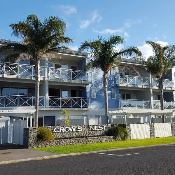 Crow's Nest Apartments, hotel in Whenuakite