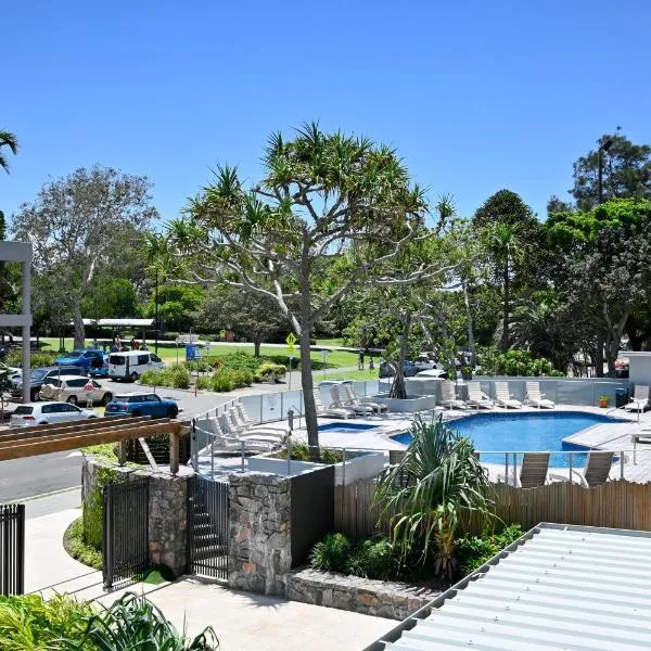Sun, Surf, and Sand at Parkyn!, hotel en Mooloolaba