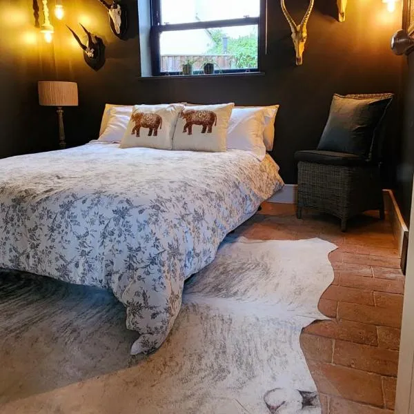 La Casa Rosa Cheltenham - free parking close to racecourse, hotel a Cheltenham