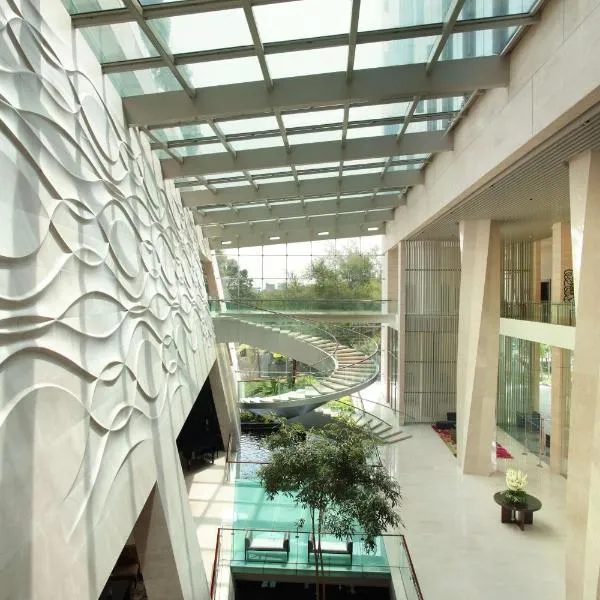 Hilton Bandung, hotell Bandungis