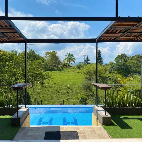 Hotel Casa campestre HH, hotel v mestu Quimbaya