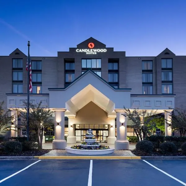 Candlewood Suites - Birmingham - Inverness by IHG, hotel v mestu Birmingham