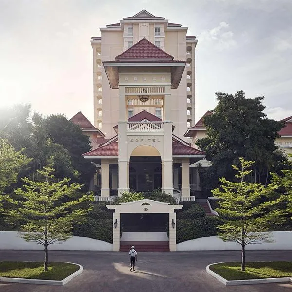 Sofitel Phnom Penh Phokeethra, hotel di Ta Khmau