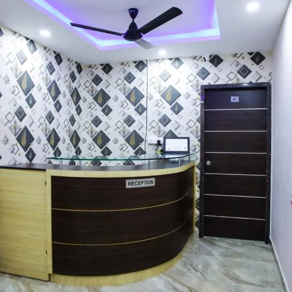 Hotel Grand Sapphire & Elite Suite, khách sạn ở Pondicherry