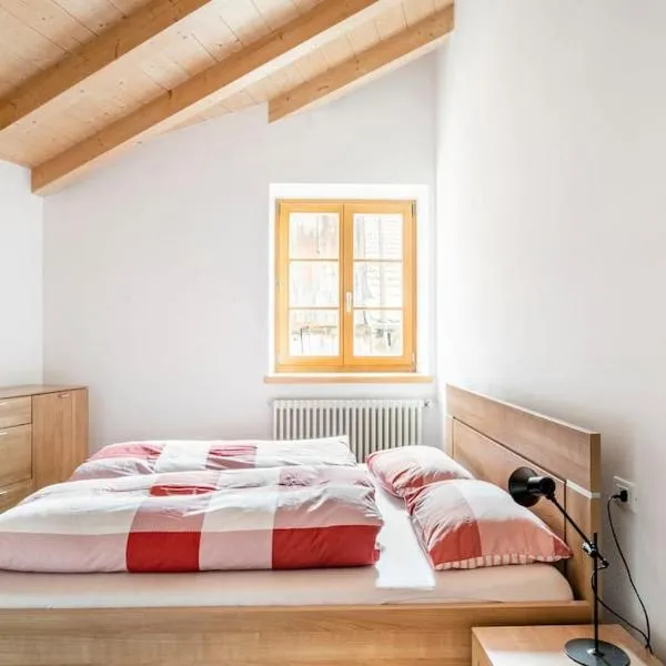 Appartamento rustico con stube e balcone, hotel i Predazzo