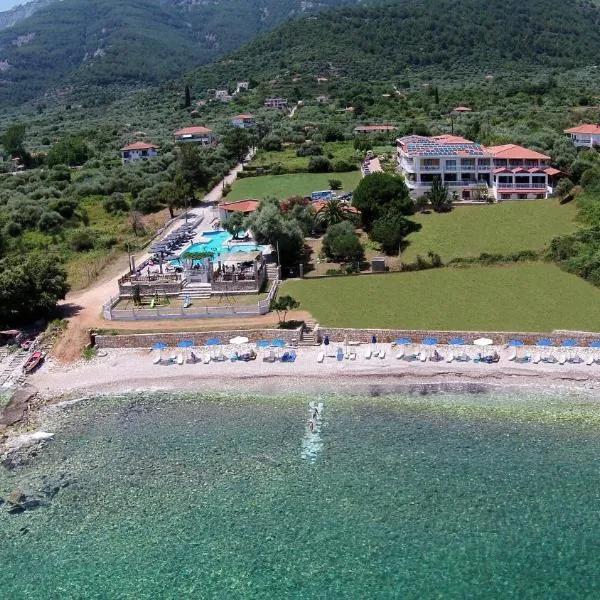 Maranton Beach Hotel, hotel in Kinira