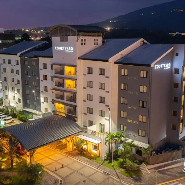 Courtyard by Marriott