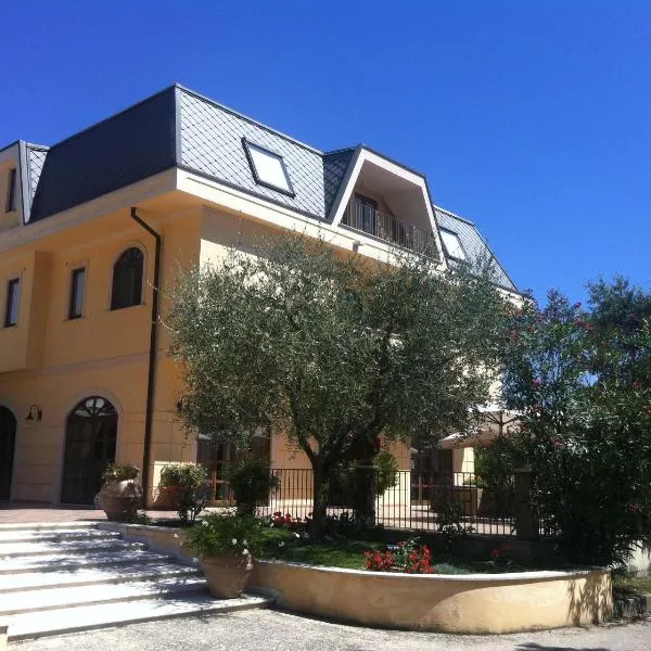 Hotel Del Sole, hotel in Campoli Appennino