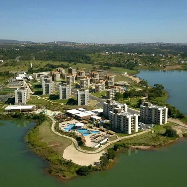 Resort Praias do Lago Park, hôtel à Marzagão