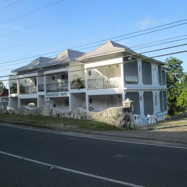 Paradise Inn, hotel en Buff Bay