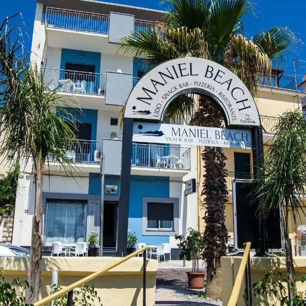 Maniel Beach Hotel, hotel v destinaci Letojanni