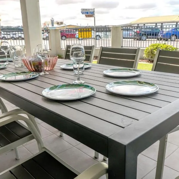 Port Vincent Seaside Apartments - Apartment 2, hotel v destinaci Port Vincent