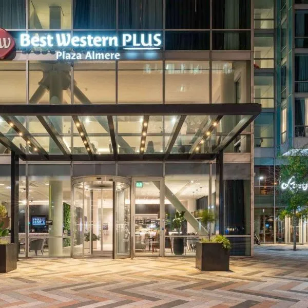 Best Western Plus Plaza Almere, hotel in Muiderberg