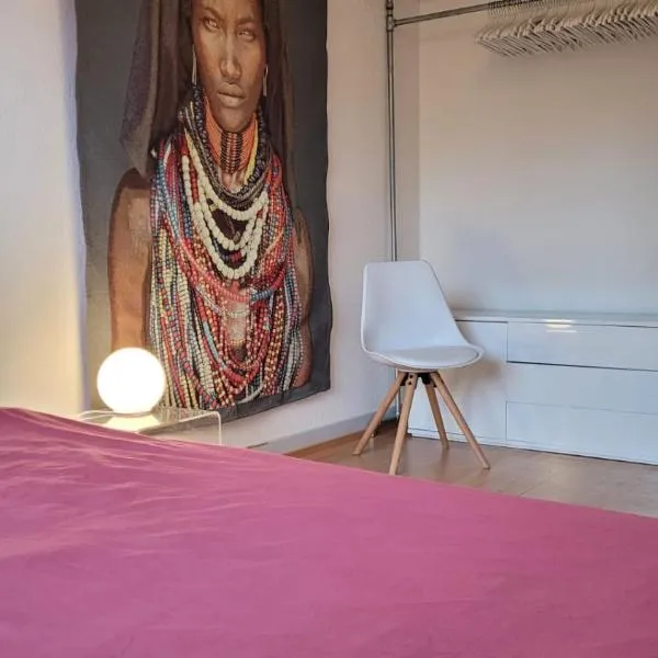 Room in Marzili, hotel in Bern