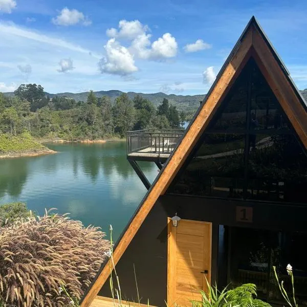 GRETEL CHALETS SUIZO, hotell sihtkohas Guatapé