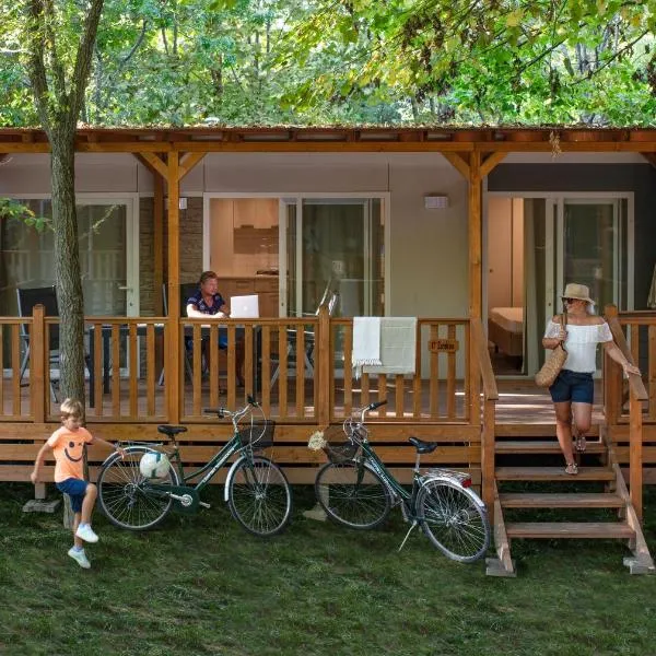 Camping Sabbiadoro, hotel v Lignanu Sabbiadoru