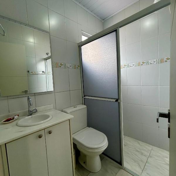 Aconchegante casa a 50m da praia - Foto 3