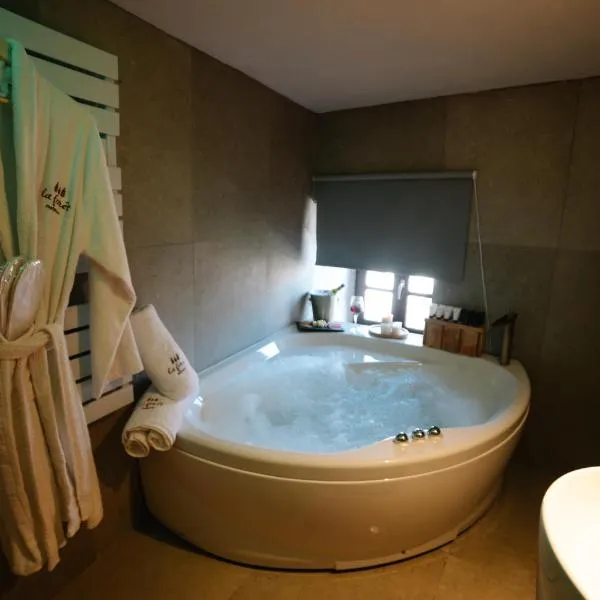 la foret, hotel v destinaci Metsovo