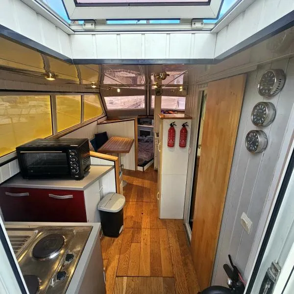 Appartement sur l'eau tout confort, hotel v destinaci Le Barcarès