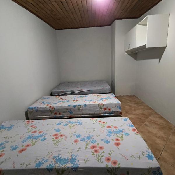 Casa de Praia Completa em Cabo Frio 04 para até 5 Pessoas - Foto 2