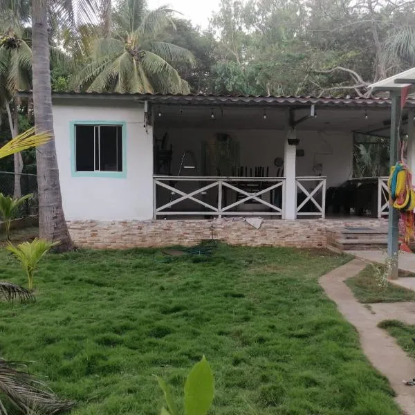 Casa Jaragua, hotel in Barra de Santiago