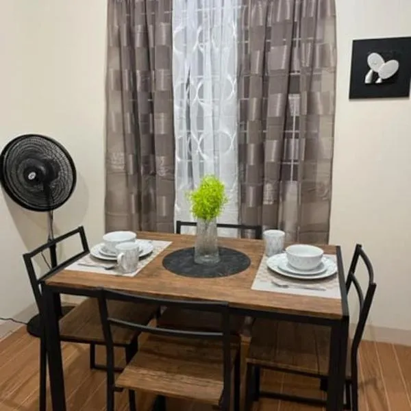 Estilo 2-Bedroom Apartment B, hotel v destinaci Loculan