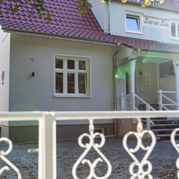 Ferienhaus Luv und Meer, hotel v destinaci Warnemünde