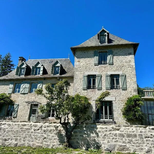 Le Manoir du Rigouneix au coeur de la nature, calme-sauna-dîner maison, hotel in Saint-Merd-les-Oussines