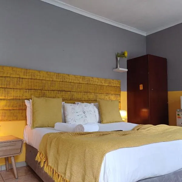 Horizon Bed and Breakfast, hotel in Roodepoort
