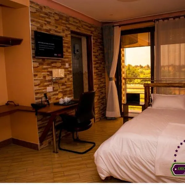 Amicus Hotel Kampala, hotel v destinaci Kireka