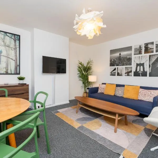 Brett Stays - Modern - All Mod Cons - SmartTV - BBQ - Sleeps 8, hotel v destinaci Avonmouth