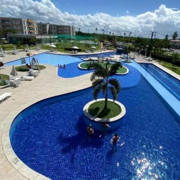 Muro Alto Condomínio Clube – Flats completos para a família por Yolo - Foto 2