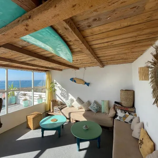 Surf HouseMaroc, hotel in Essaouira